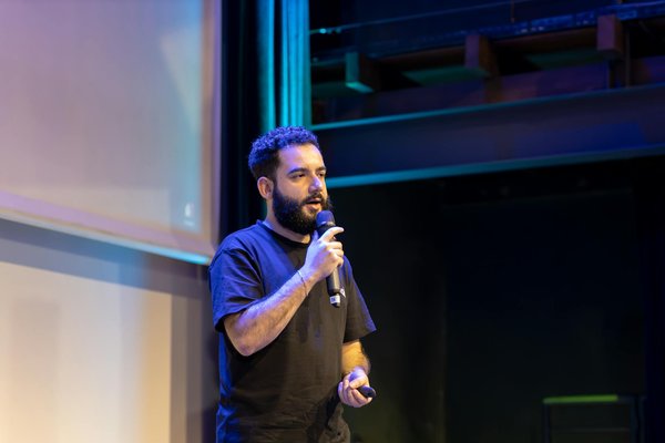 Méthode arthuy pour artistes : développer résilience et créativité grâce à la philosophie japonaise